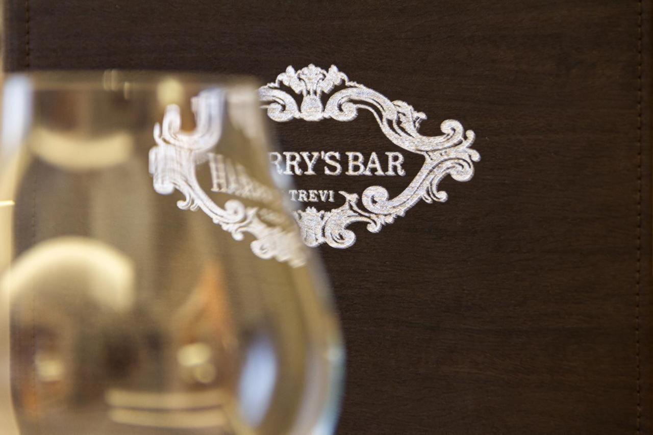 Harry'S Bar Trevi Luxury Apartments - Spagna — Foto 2